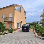 Apartment Josip
