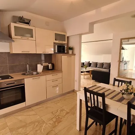 Bajic Apartment