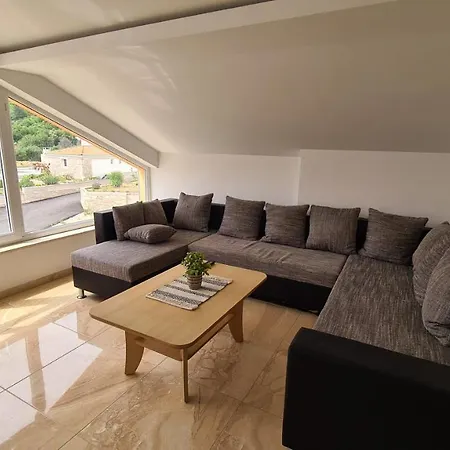 Bajic Apartment
