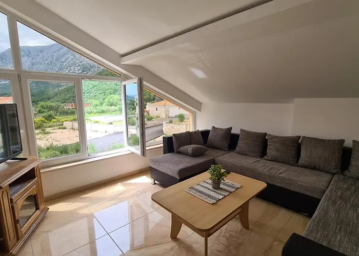 Josip Apartment Orebic