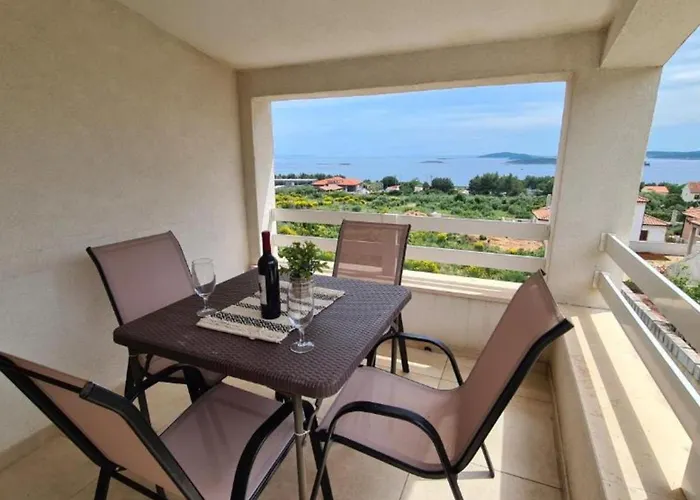 Josip Apartment Orebic